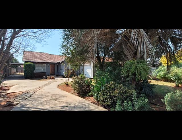 3 BEDROOM HOUSE FOR SALE IN WITPOORTJIE